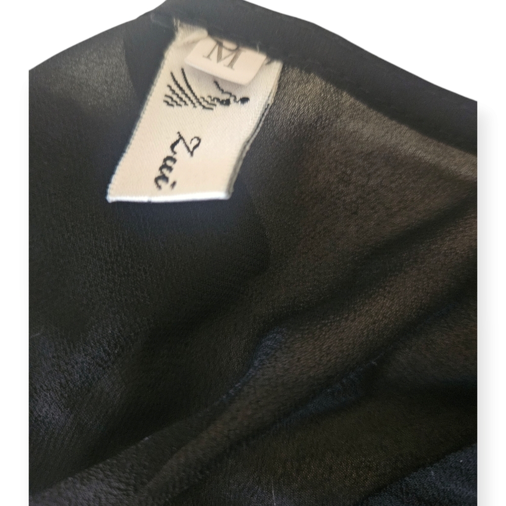 Open Embroidered Robe - Picture 10 of 11